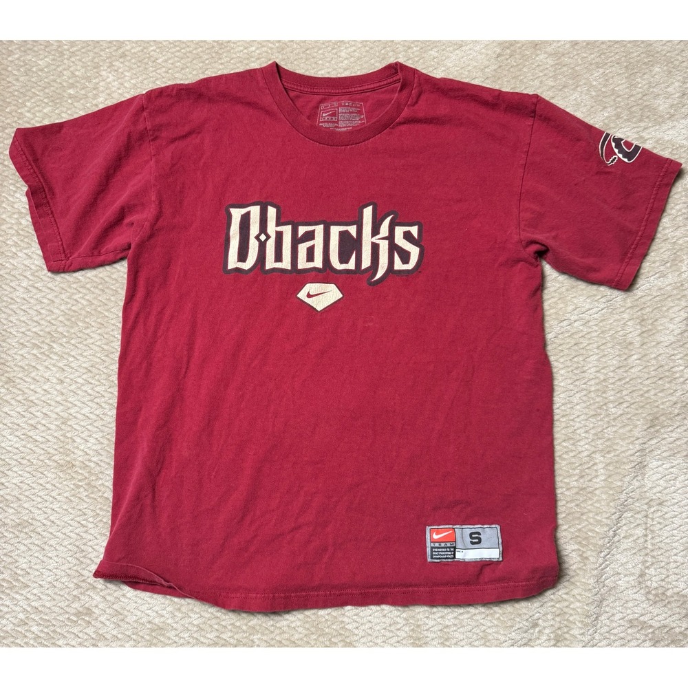 Nike Team MLB Arizona Diamondbacks Dbacks Graphic Tee Red Shirt Small